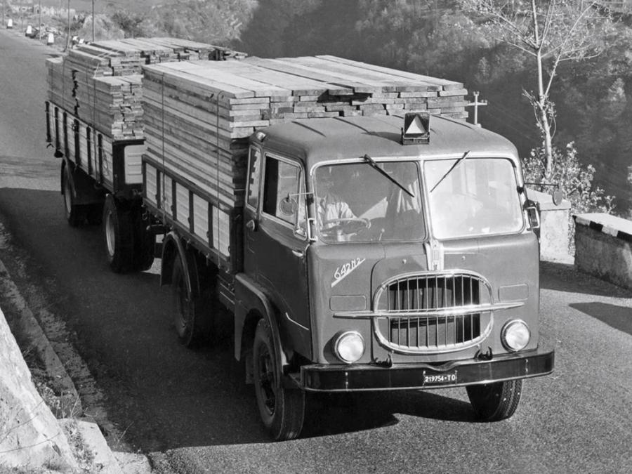  Fiat 642 N2 1955 года  (фото 2 из 3)